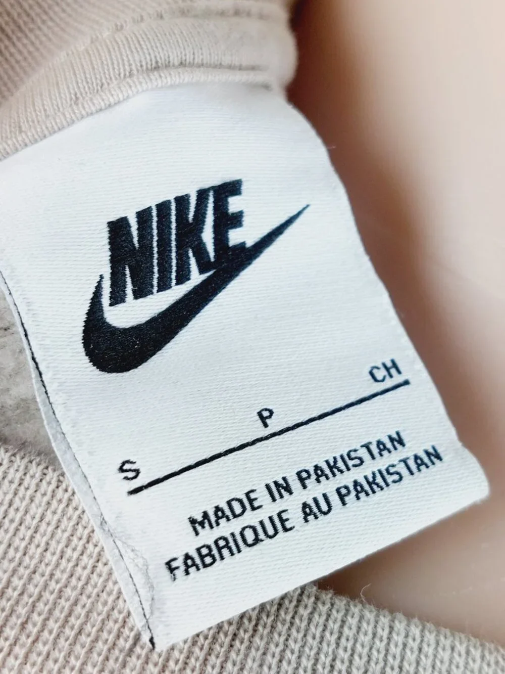 Nike Women's Gray Collection Essential Crew Neck Casual Sweatshirt Size S